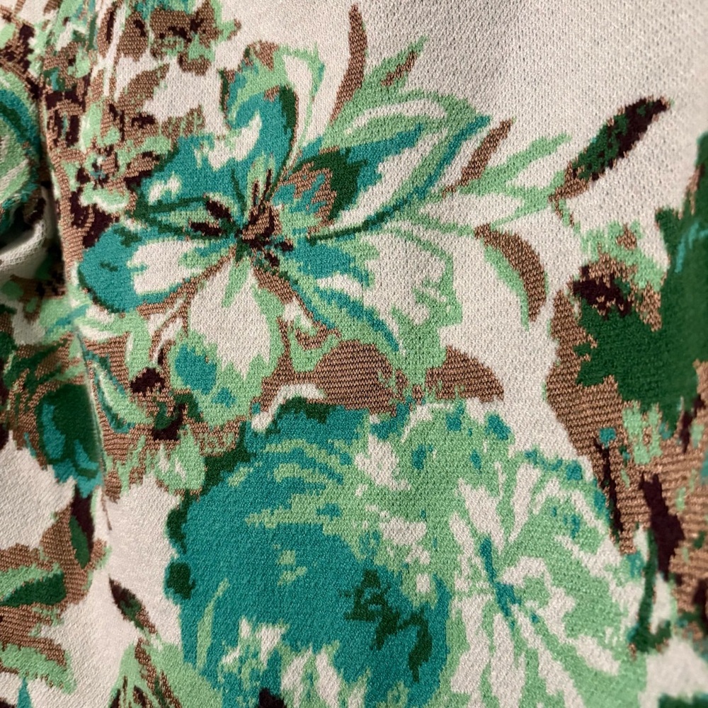 EUC Maeve by Anthropologie short sleeve floral sweater - Picture 4 of 7